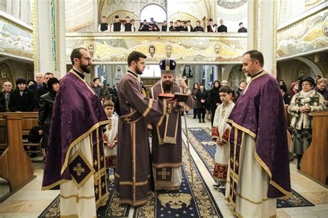 Liturghia Darurilor la Biserica Schimbarea la Față din Cluj Napoca