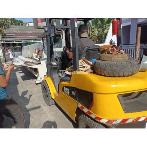 Sewa Rental Forklift Kemang Pejaten Melayani Jam Di Jakarta Selatan