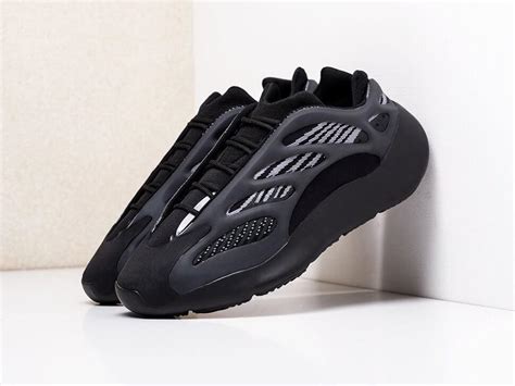 Adidas Yeezy Boost 700 V3 Black кроссовки мужские черного цвета (Адидас ...