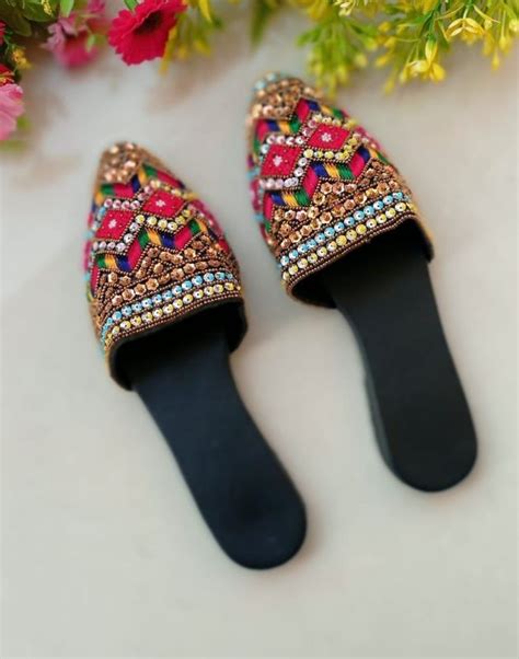 Pu Leather Ladies Beaded Mules Jutti For Party Casual At Rs 400 Pair