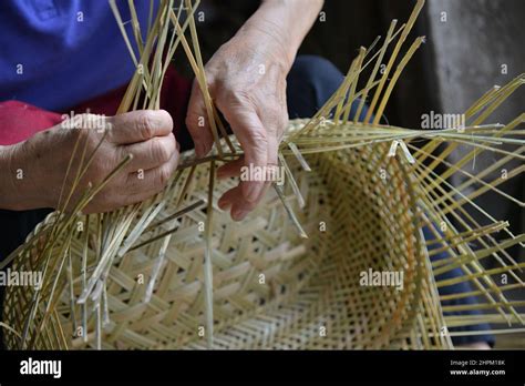 Bamboo Basket Weaving Stock Photo Alamy