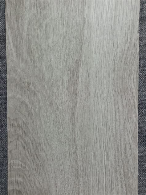 Piso Vinilico LVT Roble Gris 2 5MM Melavinyl