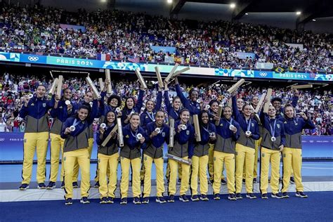 Após prata em Paris 2024 Brasil ganha uma posição no ranking feminino