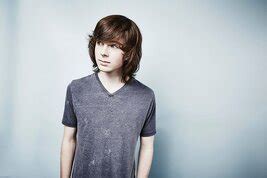 Чендлер Риггз (Chandler Riggs): фильмы, биография, семья, фильмография ...