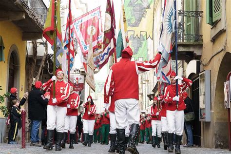 Carnevale Storico D Ivrea 2023 Battaglia Delle Arance Viaggio