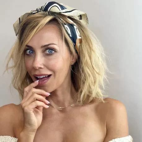 Laura Hamilton Wows In Blue Bikini With Fans Swooning Over A Place In