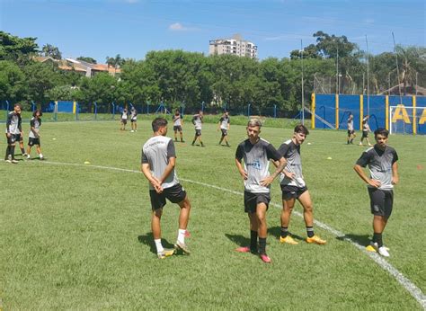 Ponte Preta Apresenta Lista Dos Atletas Inscritos Para A Copinha