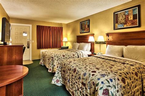 Econo Lodge Maine Mall — Portland Hotels — Maine.com