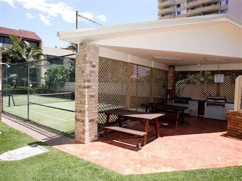 Seacrest Beachfront Holiday Apartments