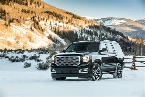 2018 Gmc Yukon Denali Ultimate Black Edition Casts Its Own Shadow