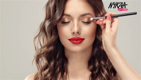 Types Of Makeup Looks Explore Airbrush Hd Makeup And More Nykaas