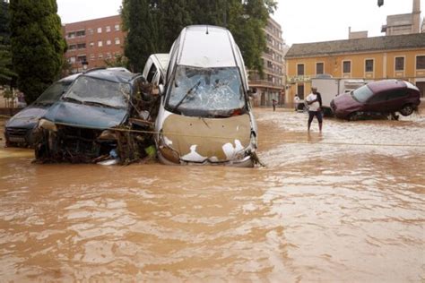 Spagna Alluvioni Nella Regione Di Valencia Almeno Morti