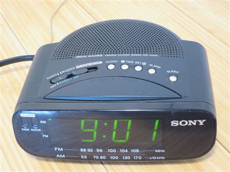 Sony Dream Machine Alarm Clock Radio Am Fm Green Led Icf C Tested