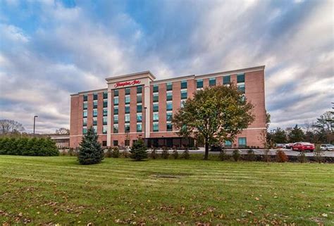 HAMPTON INN NORWICH $114 ($̶1̶5̶1̶) - Updated 2023 Prices & Hotel ...