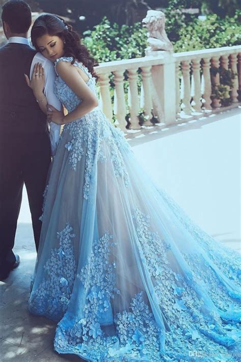 Vestido De Noiva Azul Bebê - Vestido de noiva azul bebê: dicas e vários modelos lindos