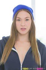 Callie Calypso Takes Off Her Yoga Pants To Fuck Photos