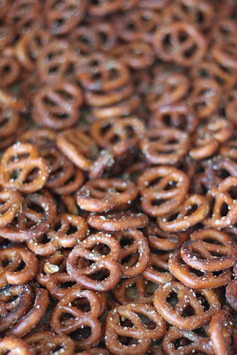 Garlic Ranch Pretzels Made With Golden Barrel Coconut Oil