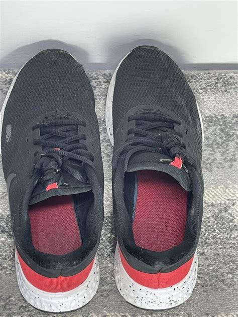 Nike Mens Revolution 5 Black Red Athletic Running Sho Gem