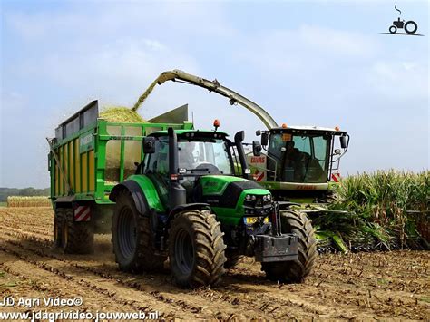 Foto Deutz Fahr Agrotron Cshift