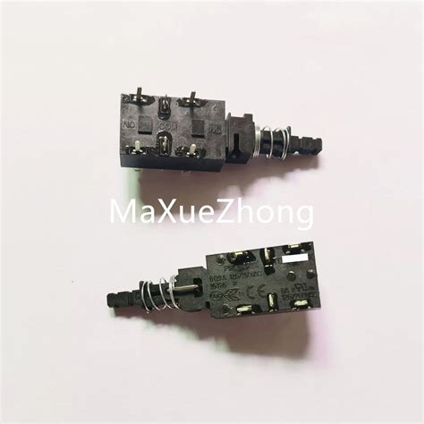 Original-new-100-high-current-power-switch-self-locking-straight-key ...