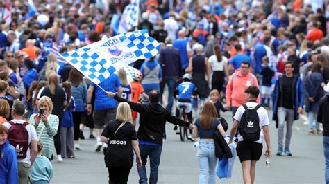 Ipswich Town fans enjoy 'long-awaited' open-top bus celebrations after Premier League promotion ...