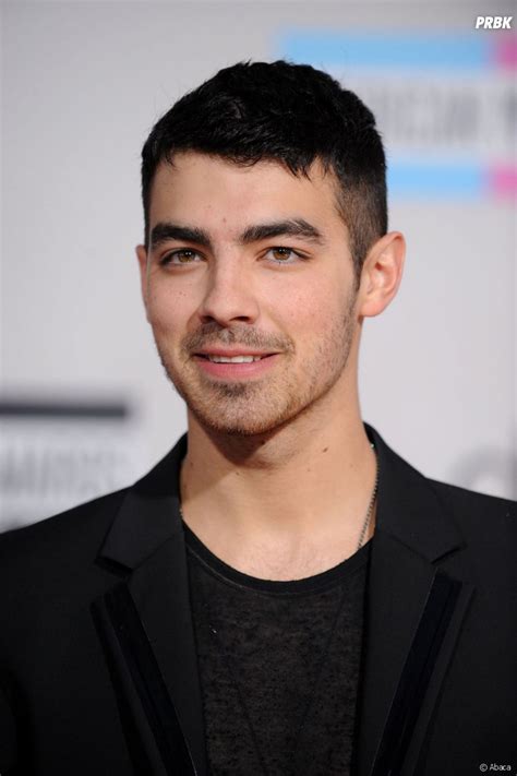 Joe Jonas A Sorti Son Premier Album Solo Purebreak