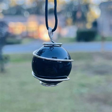 🖤 Obsidian Sphere Necklace 🖤 Obsidian Is Known For Depop