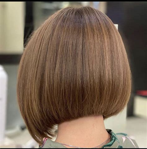 33 Hottest Short Graduated Bob Haircuts For On Trend Women Artofit