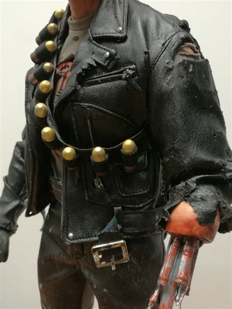 Enterbay Terminator 2 T800 Battle Damaged 1 4 Quarter Scale Loose Figure Hot Toys XM Sideshow