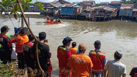 Bocah Laki Laki Berumur Tahun Diduga Tenggelam Di Sungai Karang