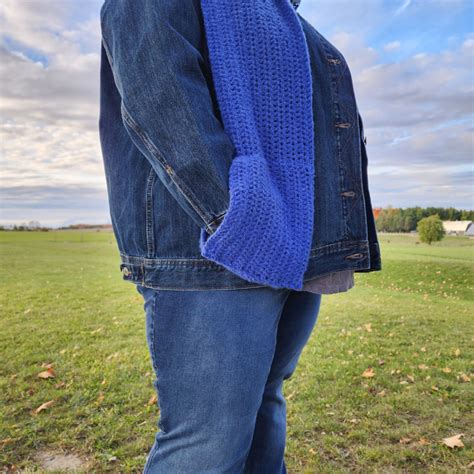 Easy Crochet Pocket Scoodie Pattern