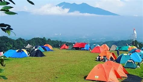 Puncak Halimun Camp Bogor Kemah Dengan Pemandangan Gunung Gede