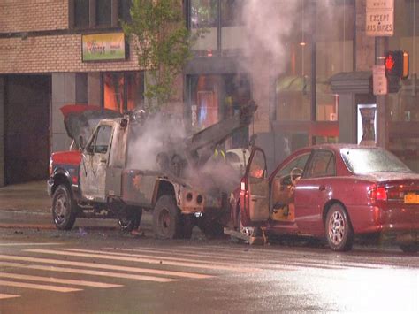 Video Tow Truck Goes Up In Flames While Towing Away Car