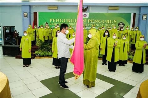 Galeri Foto Hmr Kukuhkan Marlin Sebagai Ketua Gow Kota Batam