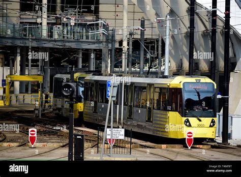 Victoria Rail Station Stock Photo Alamy