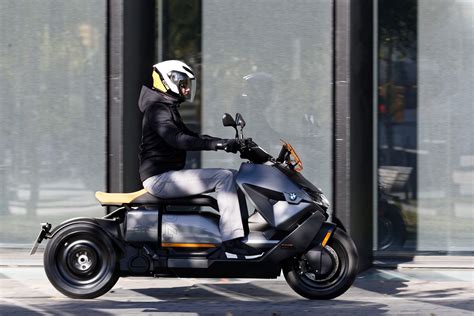 Nuevos lanzamientos BMW El futuro de la electromovilidad llegó a Chile