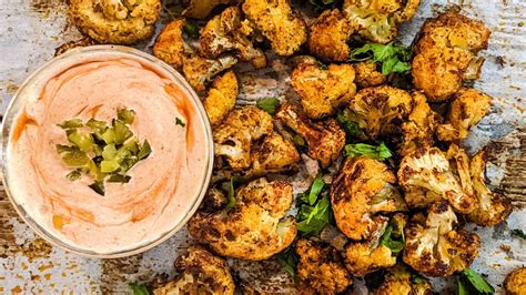 Spicy Cajun Roasted Cauliflower With Rémoulade Dipping Sauce