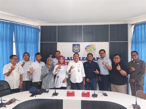 Kadislutkan Ntb Beri Arahan Dalam Evaluasi Project Wcs Ntb Dislutkan Ntb