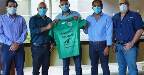 Emilio Izaguirre Es Nuevo Jugador Del Marath N