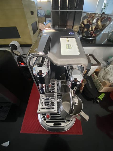 Best machine ever : r/nespresso