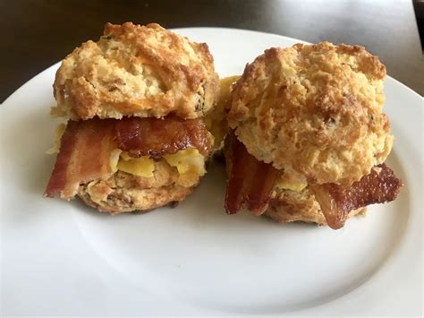 Easy Bacon Cheddar Biscuits Easy Bacon Cheddar Biscuits Chef Rhadia