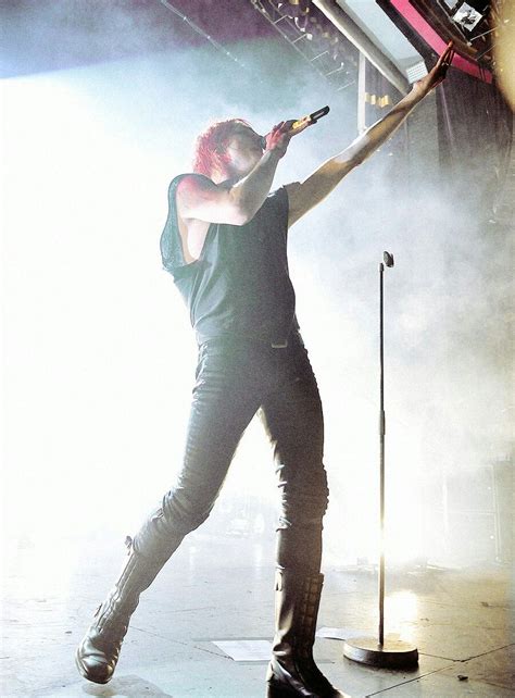 Gerard Way Red Hair Singing Mcr My Chemical Romance Live Photo