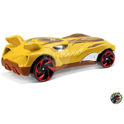 Модель автомобиля Howlin Heat Жёлтая Street Beasts Hot Wheels DVC12