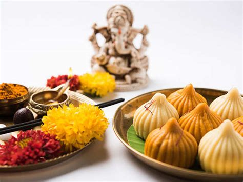 Ganesh Chaturthi Recipe Two Different Types Of Modaks To Add To Your Ganesh Chaturthi