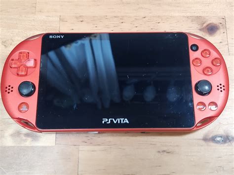 【やや傷や汚れあり】sony Ps Vita Pch 2000 メタリック レッド Playstation Vita ソニー Wi Fiモデル