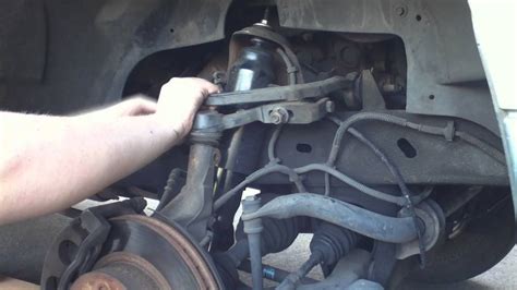 2001 Ford ranger ball joint removal