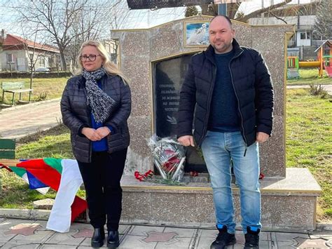 Кметът на Котел Коста Каранашев почете възпоменателните митинги по ...