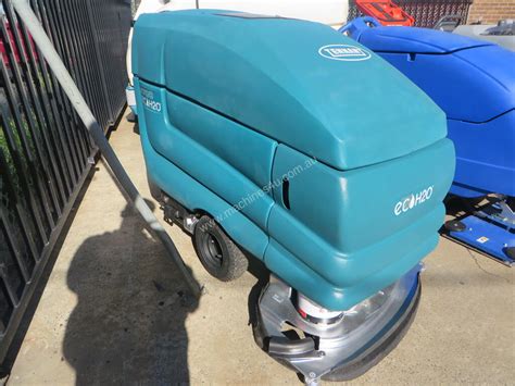 Used 2008 Tennant 5700xp Walk Behind Floor Scrubber In Listed On