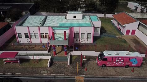 Micro ônibus do Hospital de Amor de Barretos atende população de Ibaté