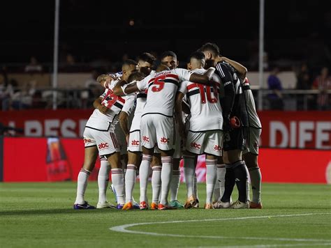 De Olho Na Copa Do Brasil S O Paulo Enfrenta O Inter Pelo Brasileir O